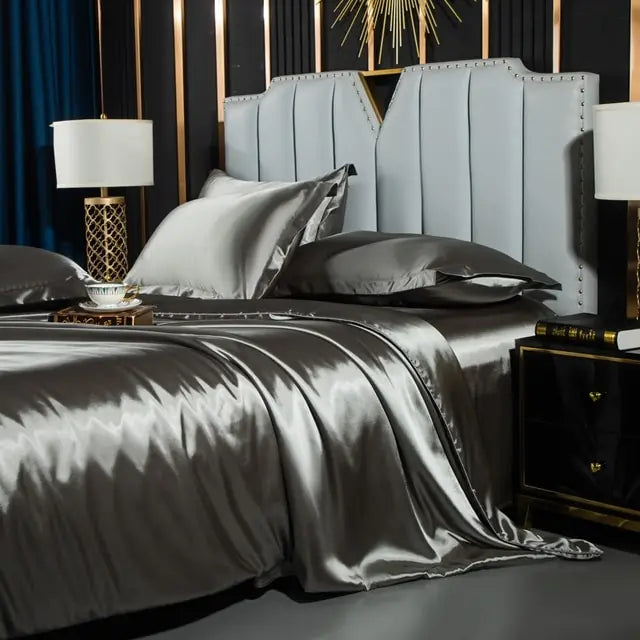 Luxurious Nordic Mulberry Silk Bedding Set