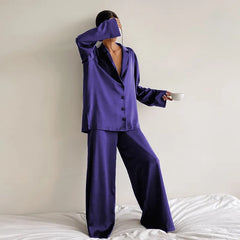 Elegant Women's Pure Silk Pajamas - Luxurious Comfort