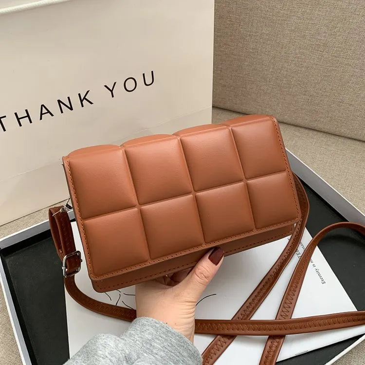 Elegant Retro Shoulder Bag