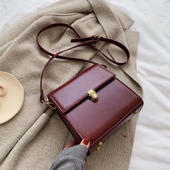 Chic Vintage Mini Crossbody Bag - Elegant & Versatile