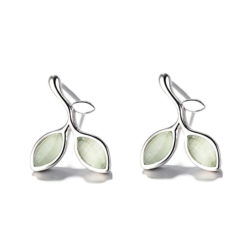 Elegant Leaf Design Ring - Nature Inspired