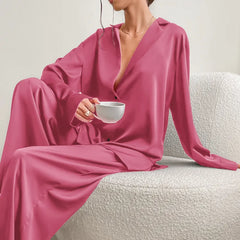 Elegant Women's Pure Silk Pajamas - Luxurious Comfort