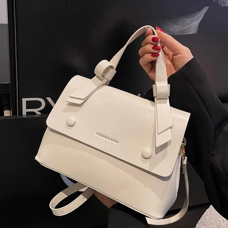 Elegant Vintage Square Bag - Retro Chic Style