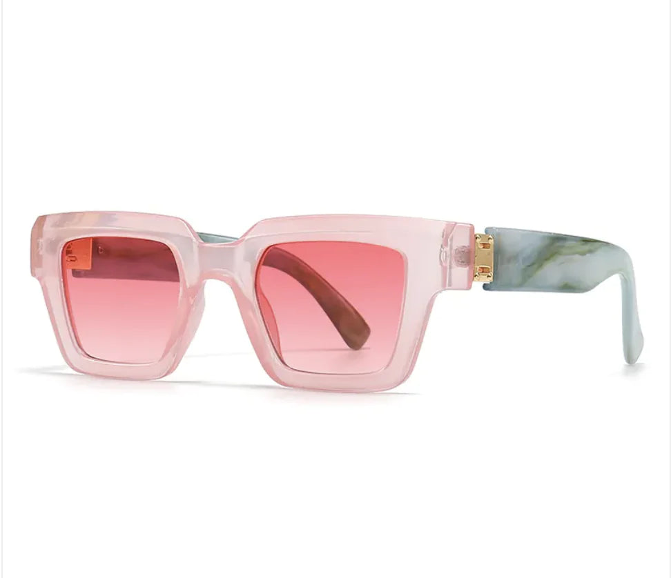 Chic Retro Sunglasses for Women - Colorful & Stylish Eyewear