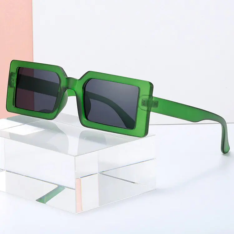 Retro Chic Rectangle Sunglasses UV400 Protection