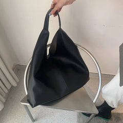 Luxurious High-Capacity Tote Bag