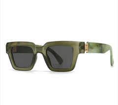 Chic Retro Sunglasses for Women - Colorful & Stylish Eyewear