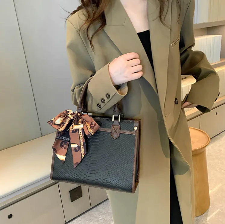 Chic Urban Simplicity Crossbody Bag in PU Leather
