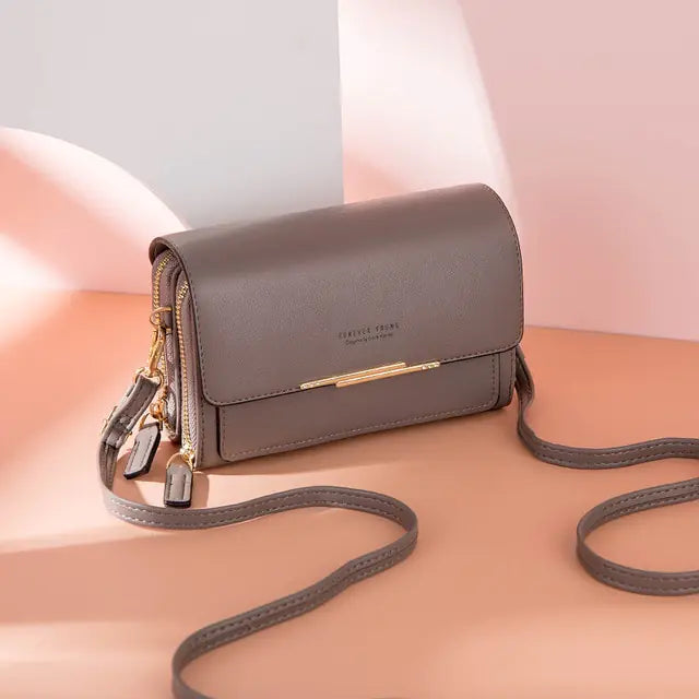 Elegant Leather Shoulder Bag for Everyday Chic