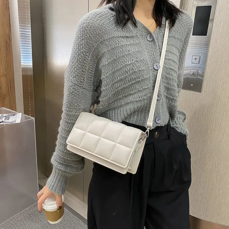 Elegant Retro Shoulder Bag